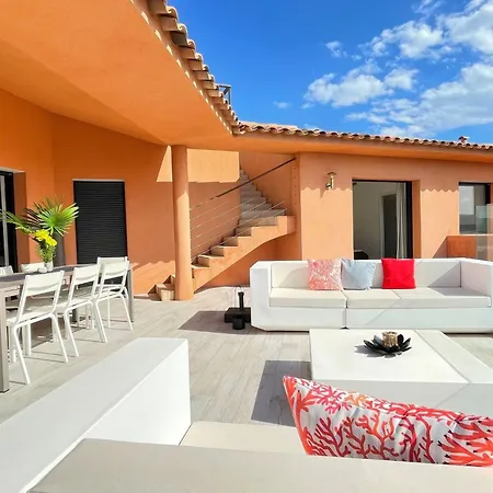 Vakantiehuis Santa Giulia In Porto-vecchio By Interhome